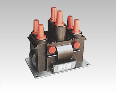 JLSZV10-6、10RJLSZV18-6、10R全封閉肘頭座式帶熔斷器戶(hù)內三相組合互感器